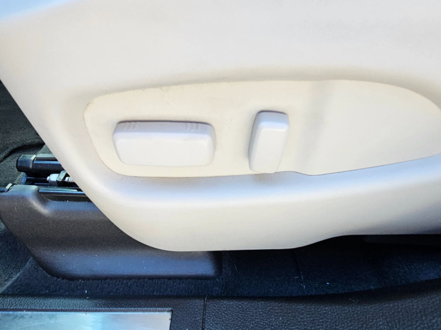 2015 Cadillac SRX Standard - Photo 12