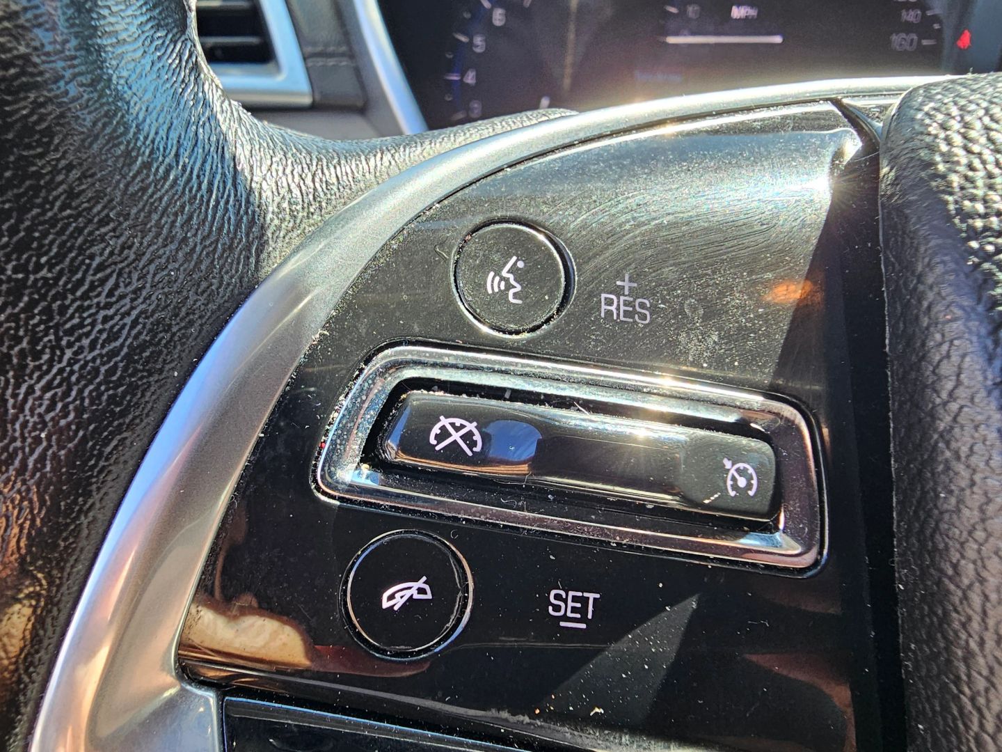 2015 Cadillac SRX Standard - Photo 16