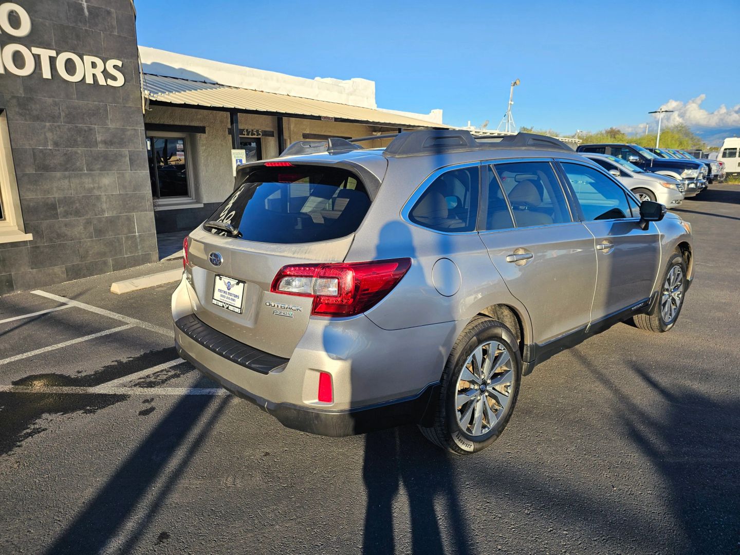 2016 Subaru Outback Limited - Photo 3