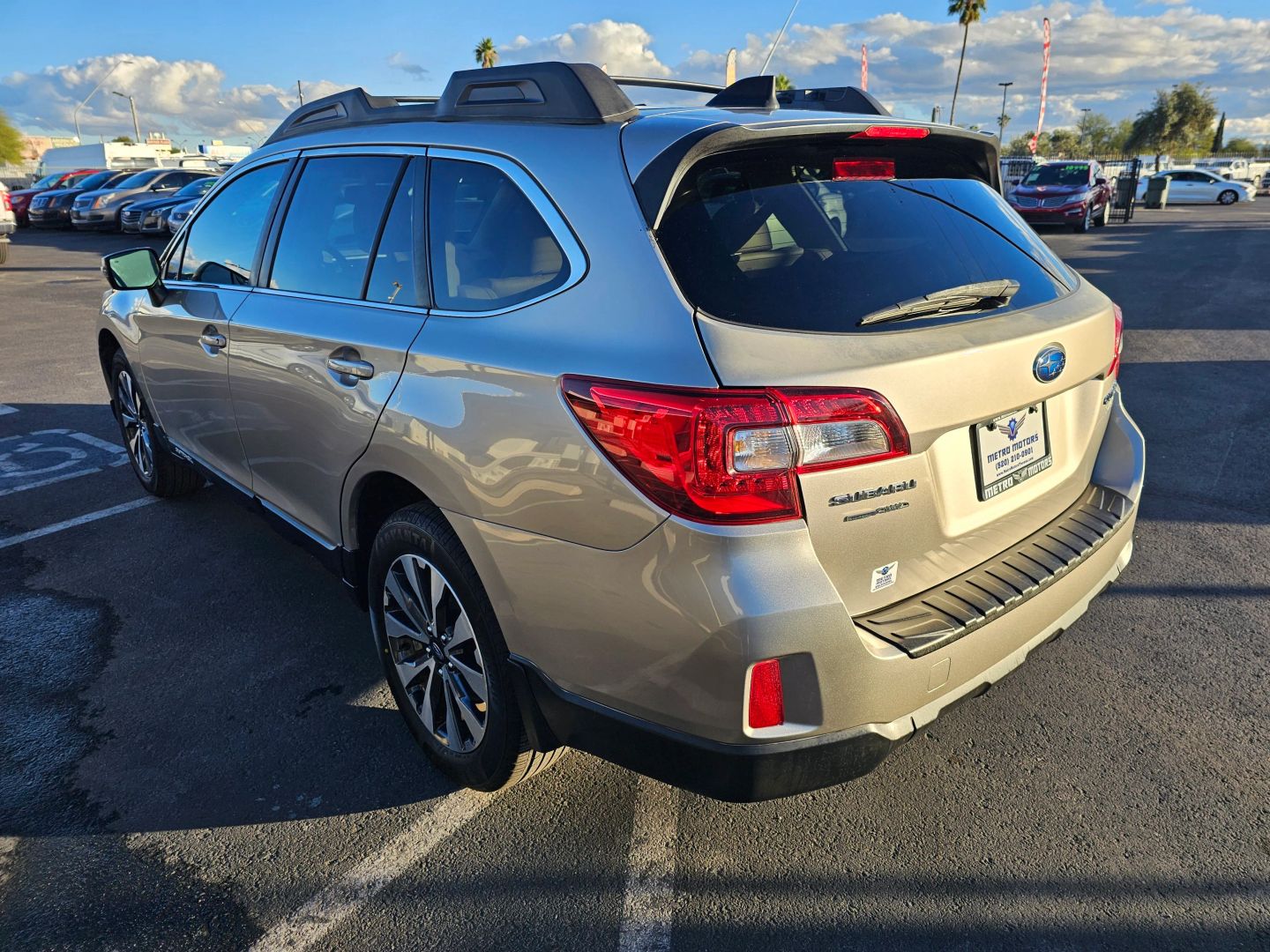 2016 Subaru Outback Limited - Photo 5