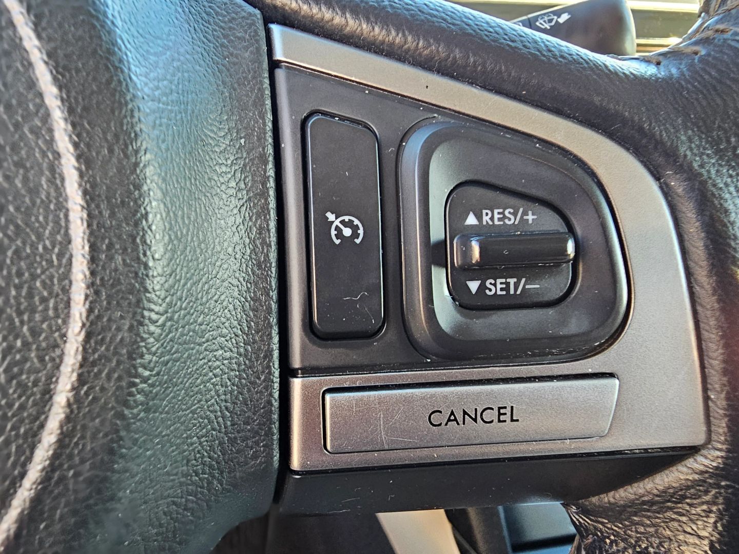 2016 Subaru Outback Limited - Photo 16