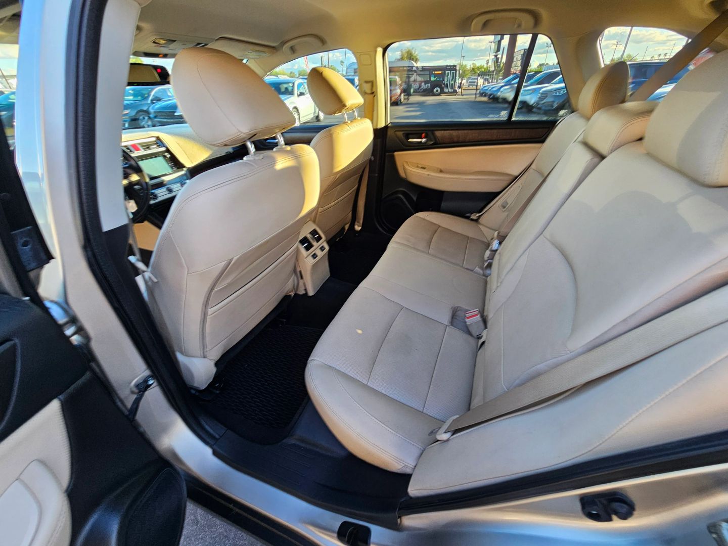 2016 Subaru Outback Limited - Photo 21