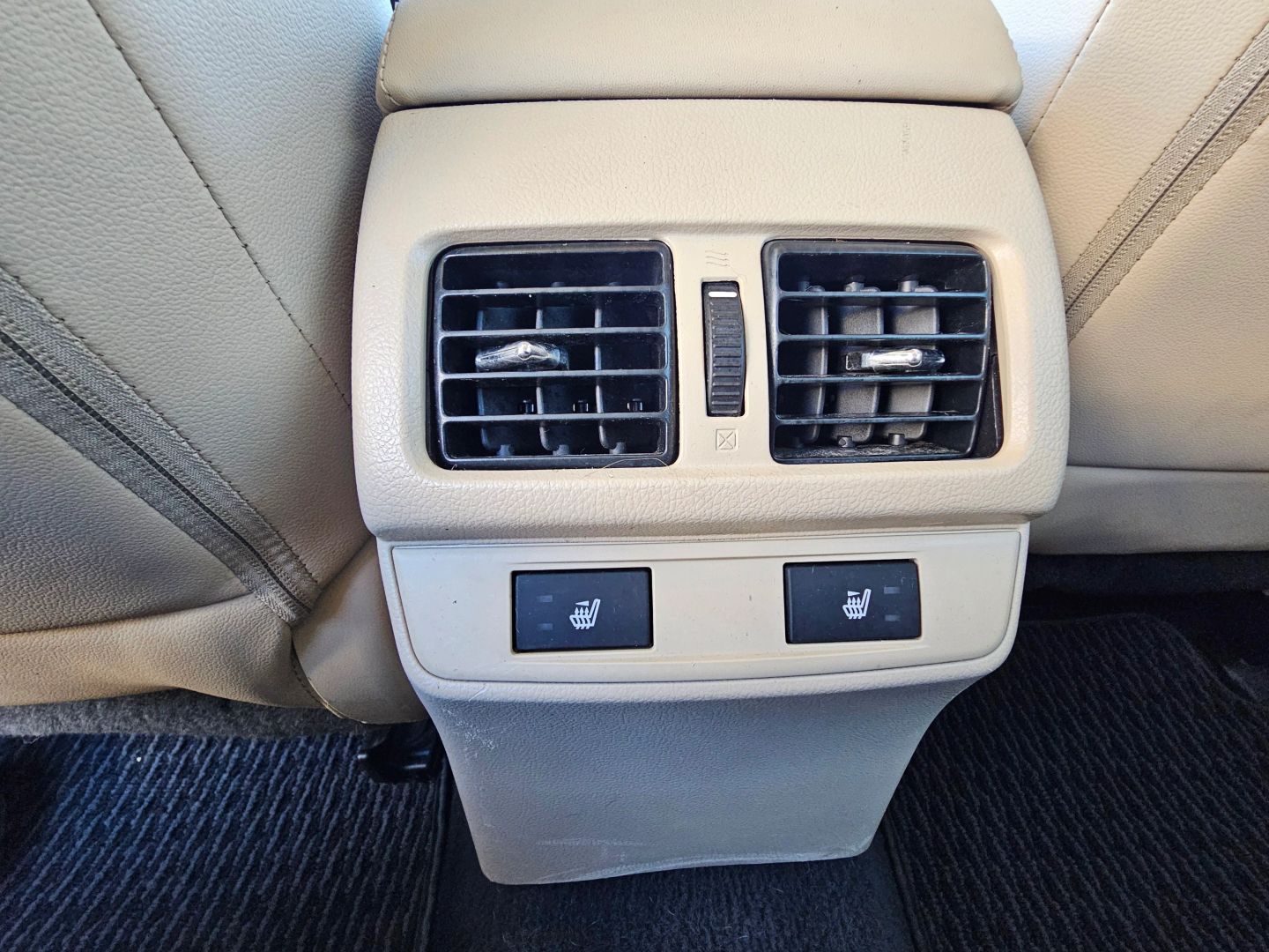 2016 Subaru Outback Limited - Photo 24