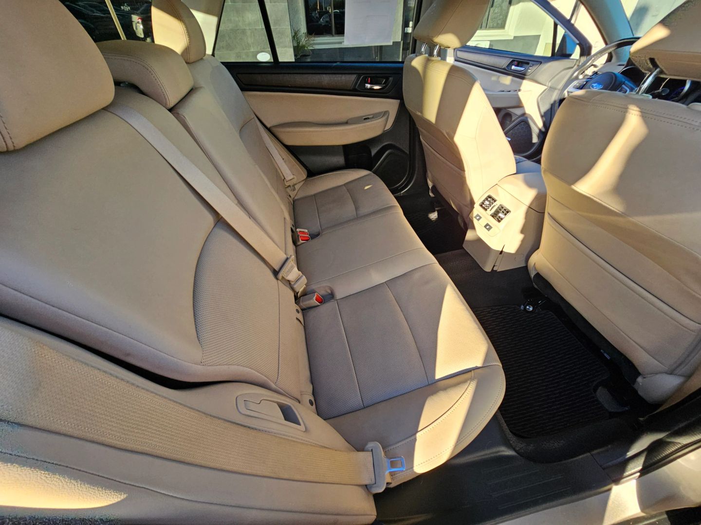 2016 Subaru Outback Limited - Photo 26