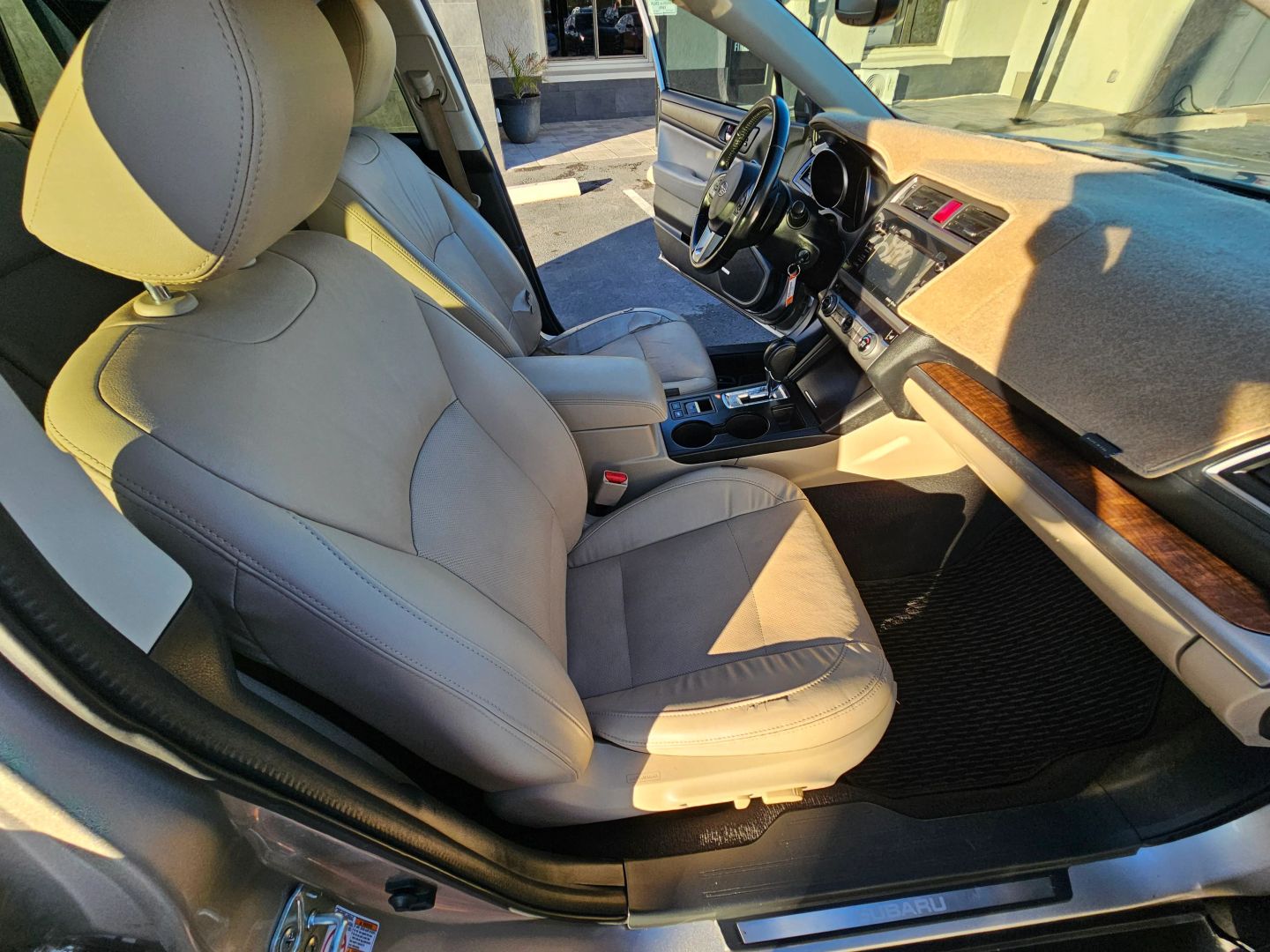 2016 Subaru Outback Limited - Photo 28