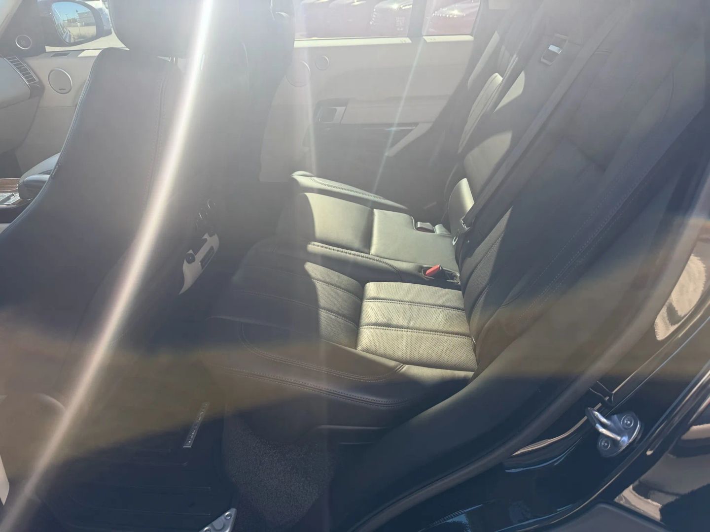 2015 Land Rover Range Rover HSE - Photo 15