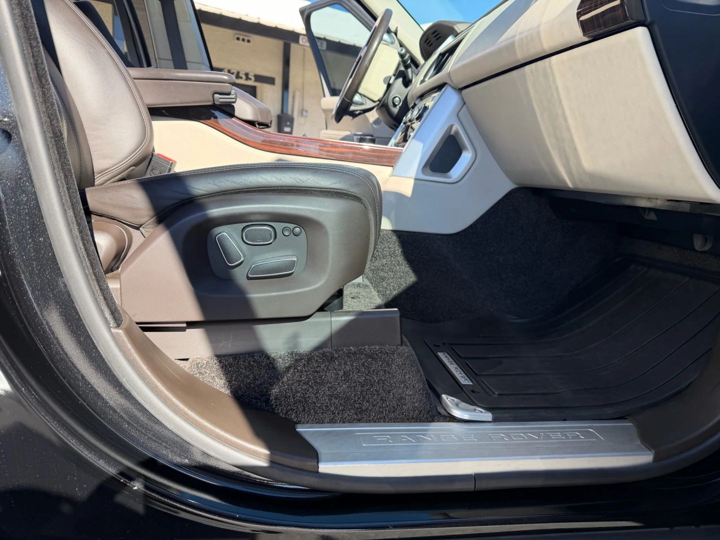 2015 Land Rover Range Rover HSE - Photo 25