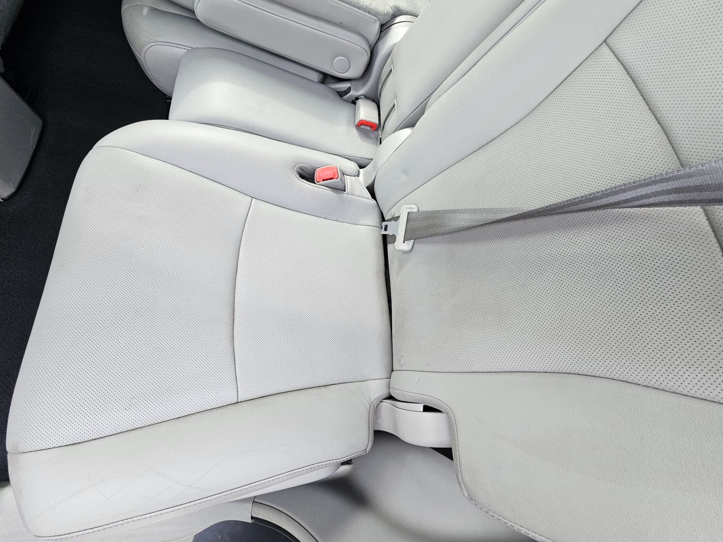 2013 Toyota Highlander Limited - Photo 21