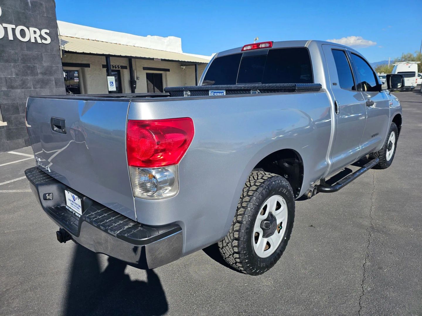 View vehicle photo 3
