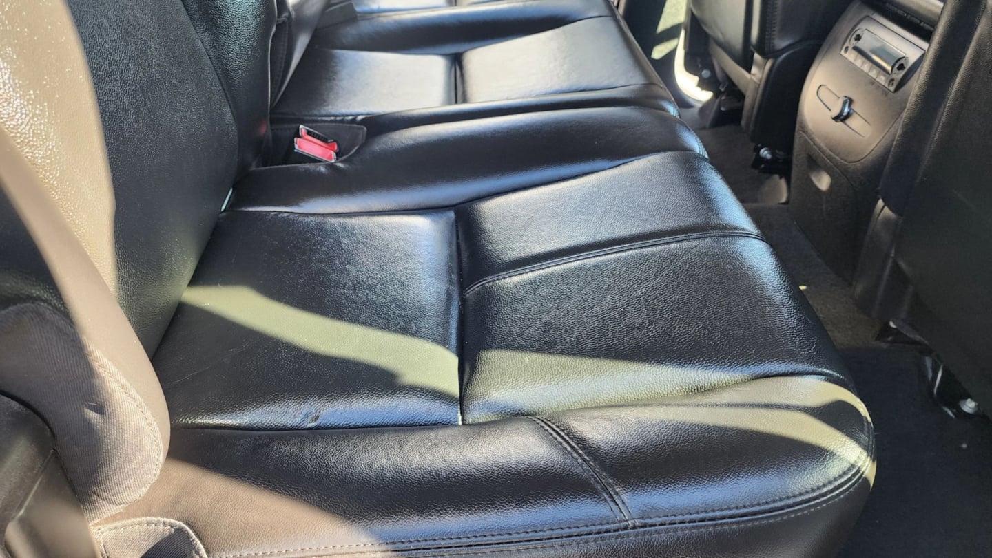 Chevrolet Silverado photo 15