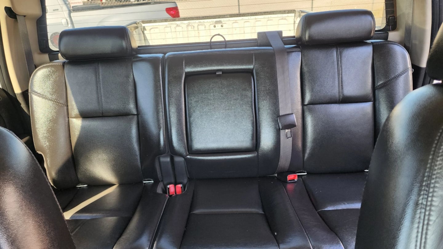 Chevrolet Silverado photo 29