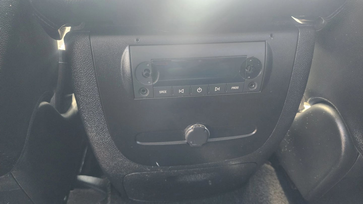 Chevrolet Silverado photo 31