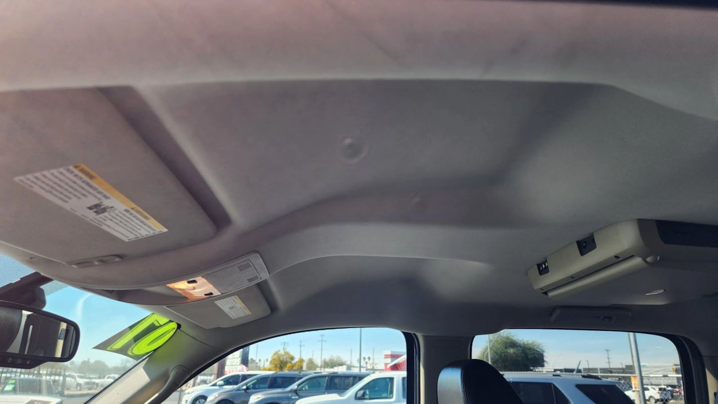 Chevrolet Silverado photo 39