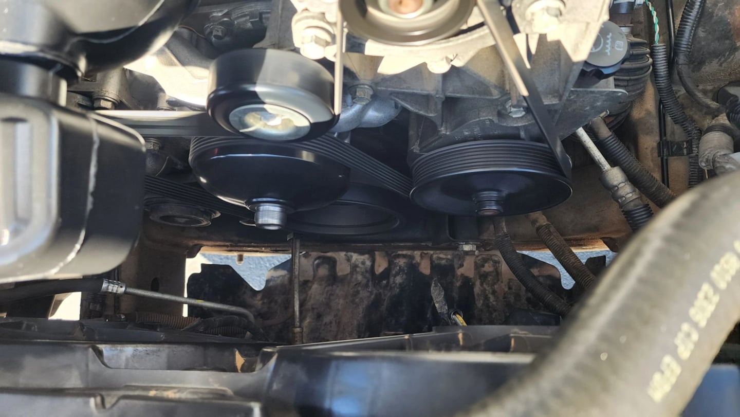 Chevrolet Silverado photo 51