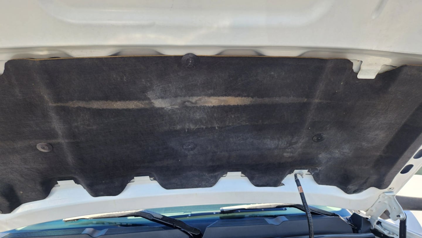 Chevrolet Silverado photo 52