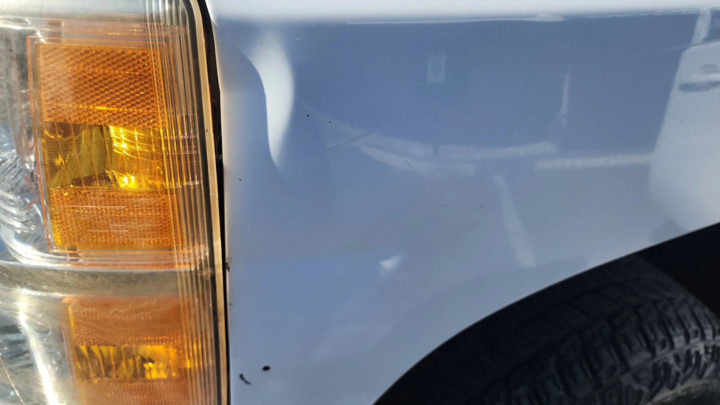 Chevrolet Silverado photo 57
