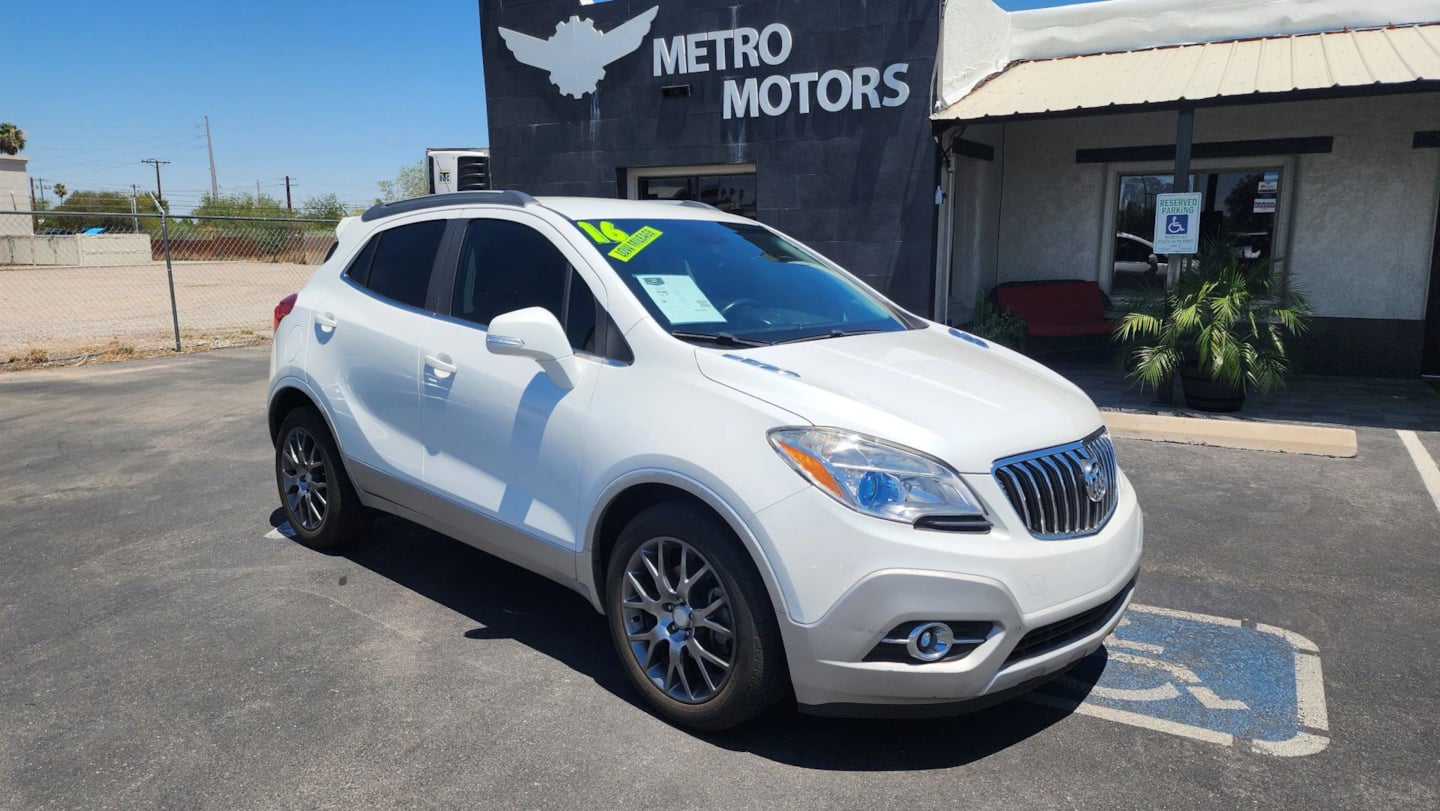 Buick Encore photo 2
