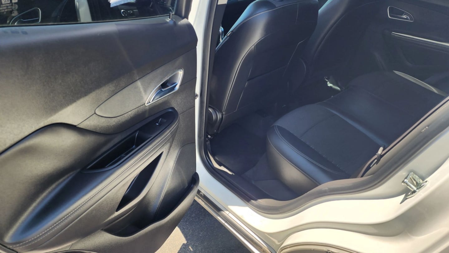 Buick Encore photo 12