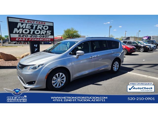Billet Silver Metallic Clearcoat 2018 Chrysler Pacifica Touring L Plus FWD Minivan Front-Wheel Drive Automatic