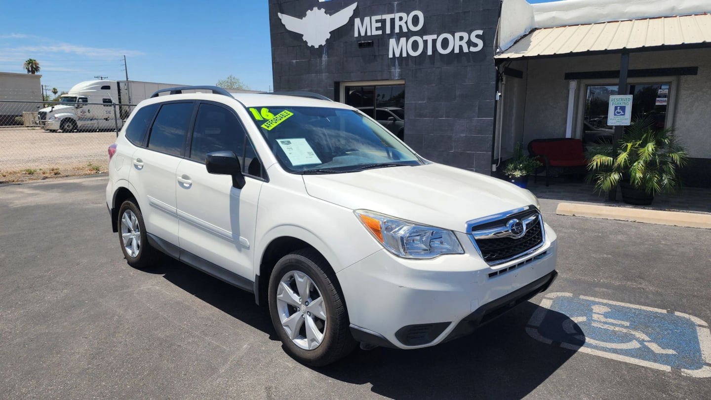 2016 Subaru Forester i - Photo 2