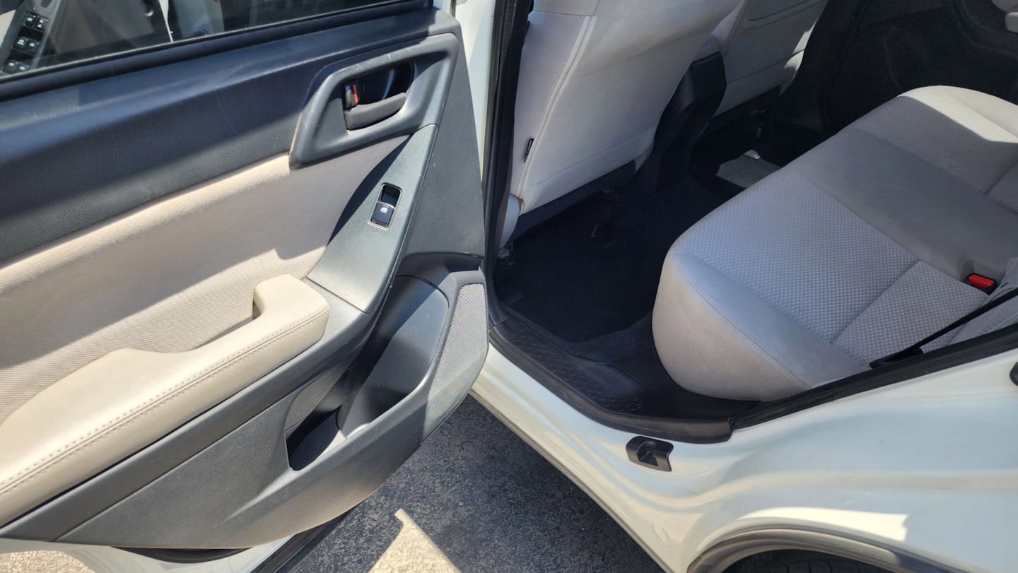 2016 Subaru Forester i - Photo 13