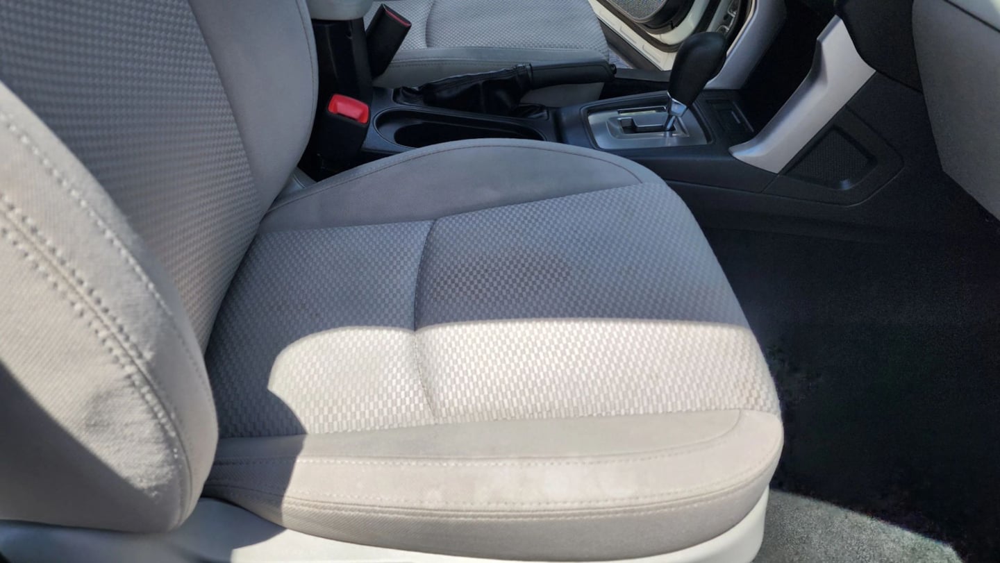 2016 Subaru Forester i - Photo 17