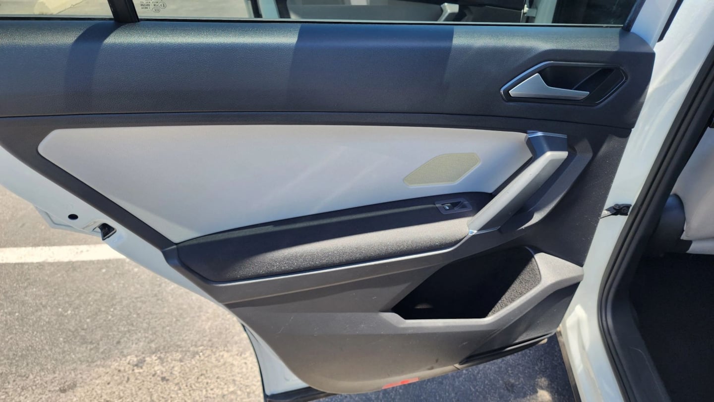 2018 Volkswagen Tiguan S - Photo 21