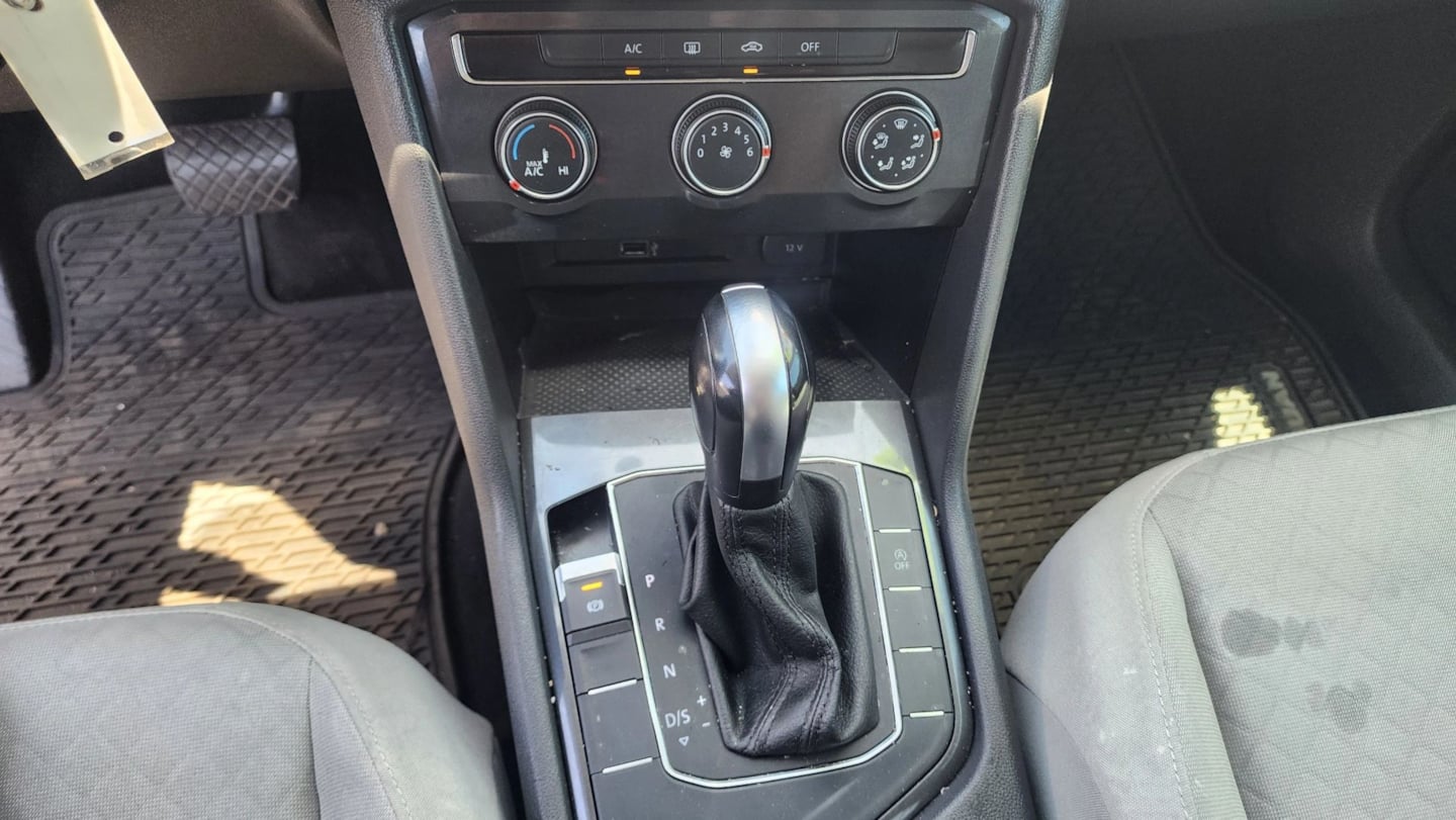 2018 Volkswagen Tiguan S - Photo 28