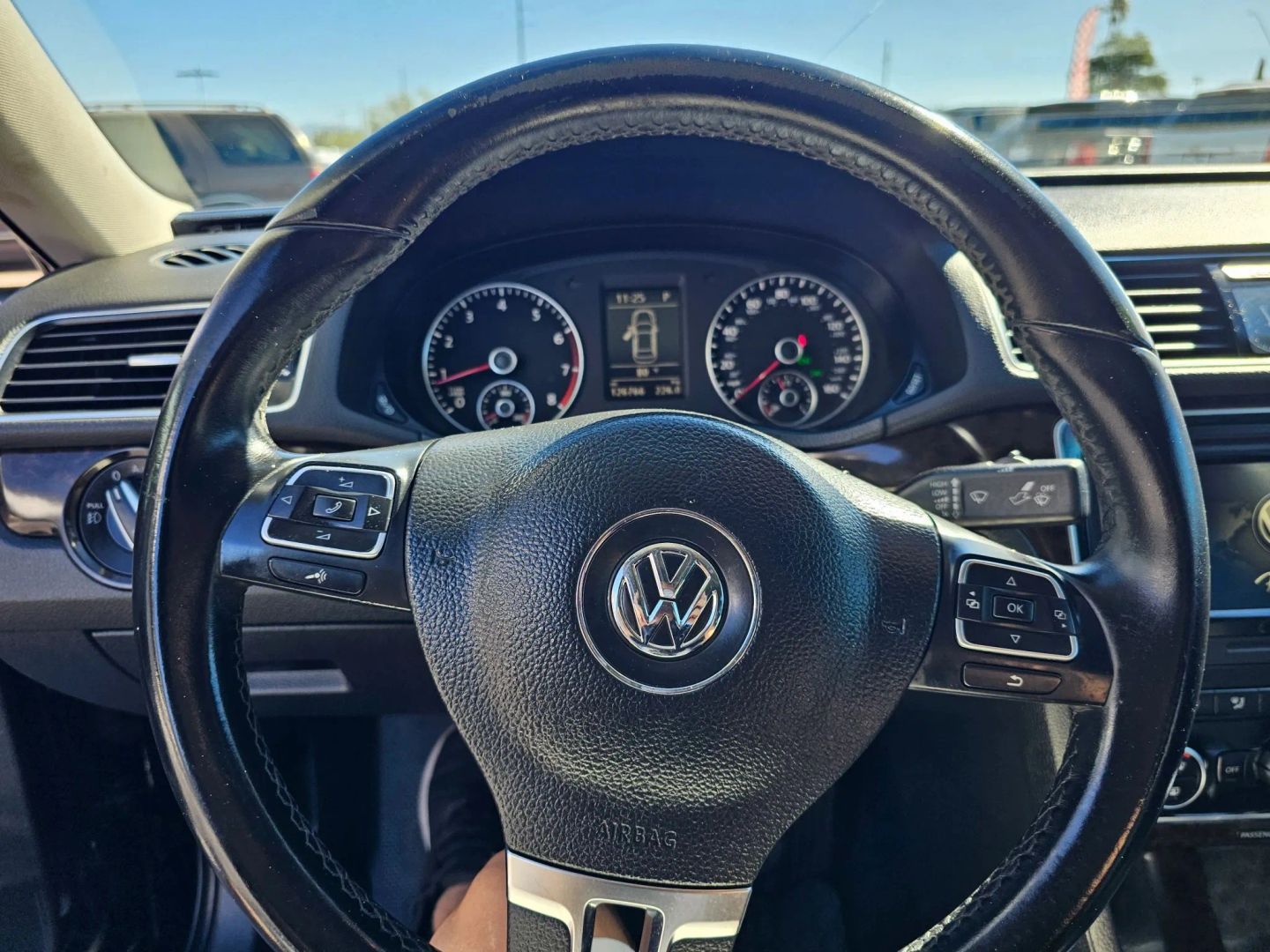 2015 Volkswagen Passat SEL Premium - Photo 15
