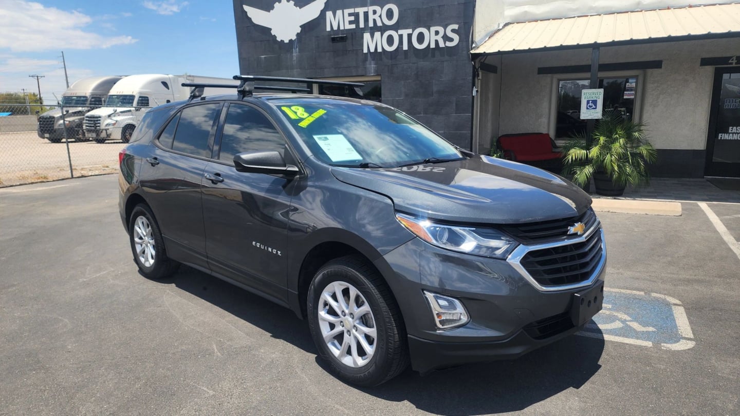 Chevrolet Equinox photo 2