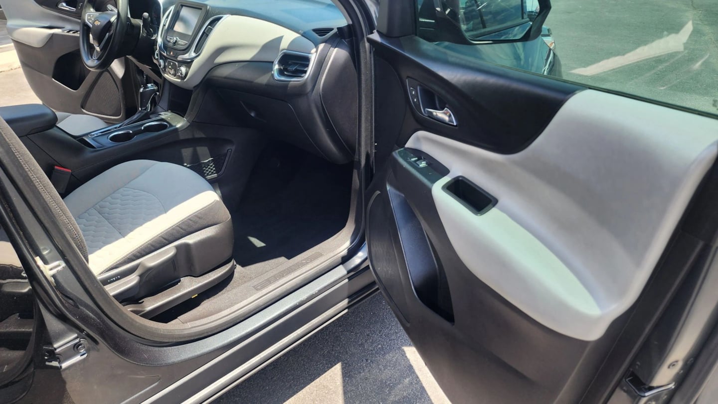 Chevrolet Equinox photo 18