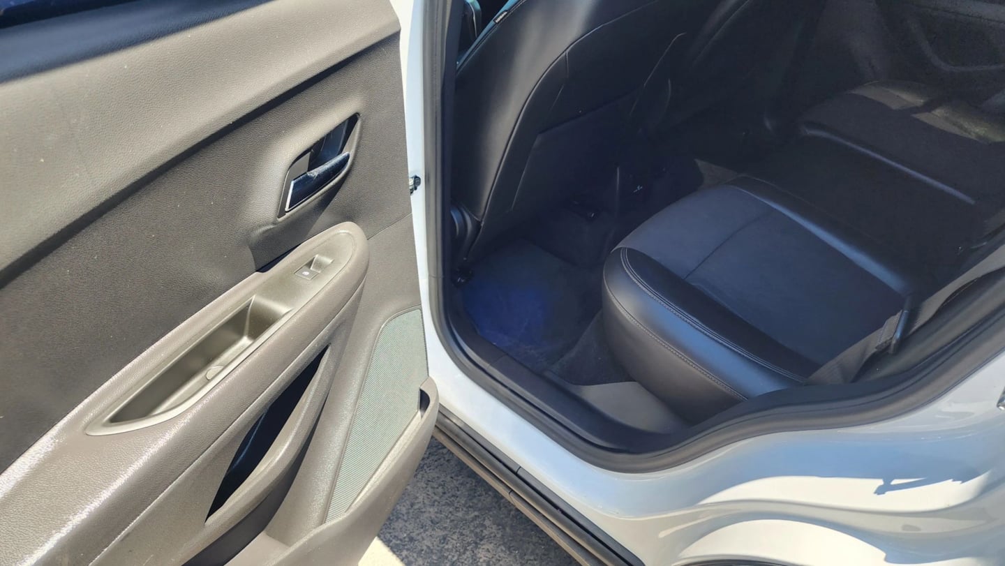 2020 Chevrolet Trax LT - Photo 12