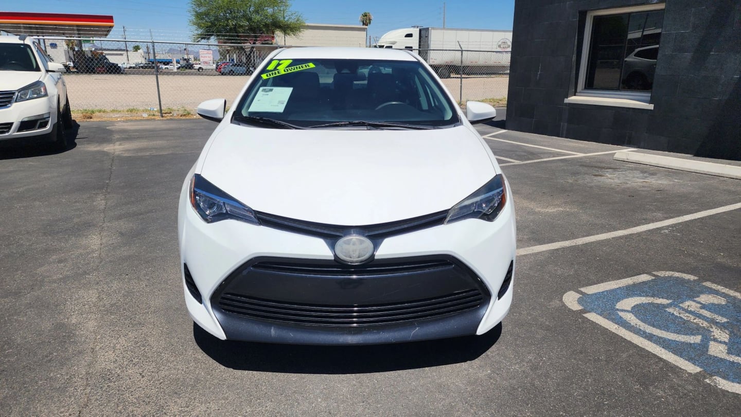 Toyota Corolla photo 9