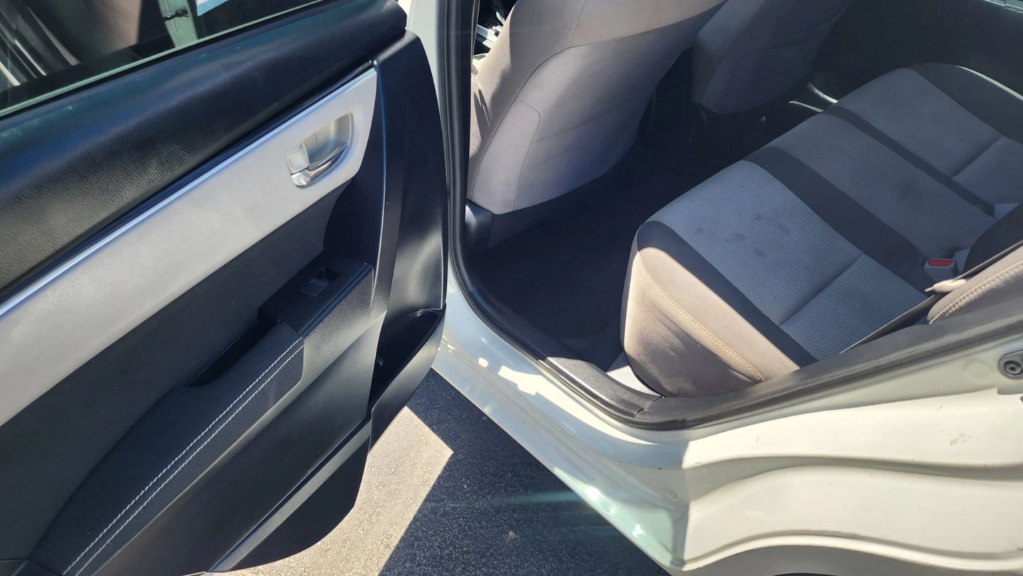 Toyota Corolla photo 12
