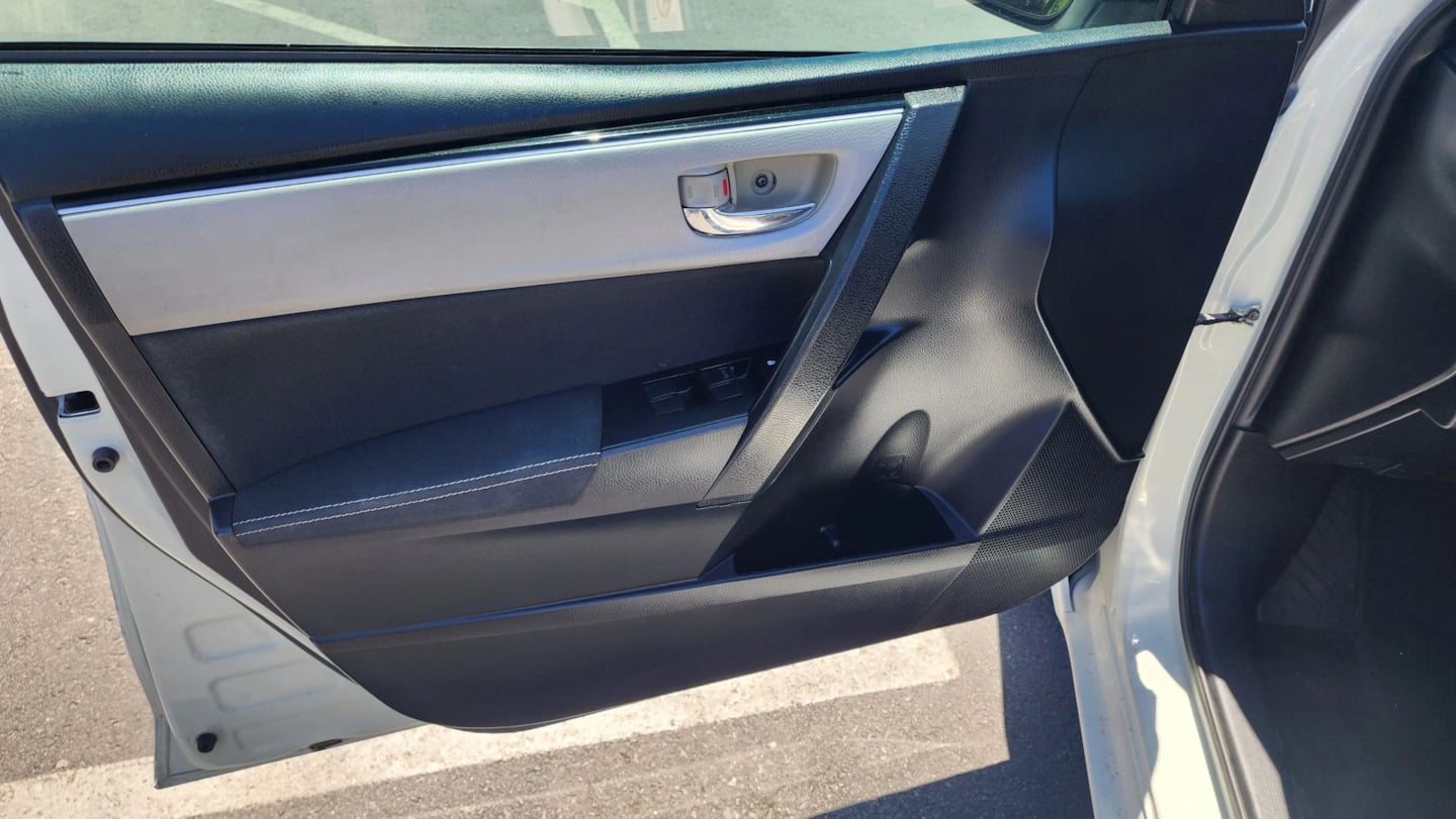 Toyota Corolla photo 22