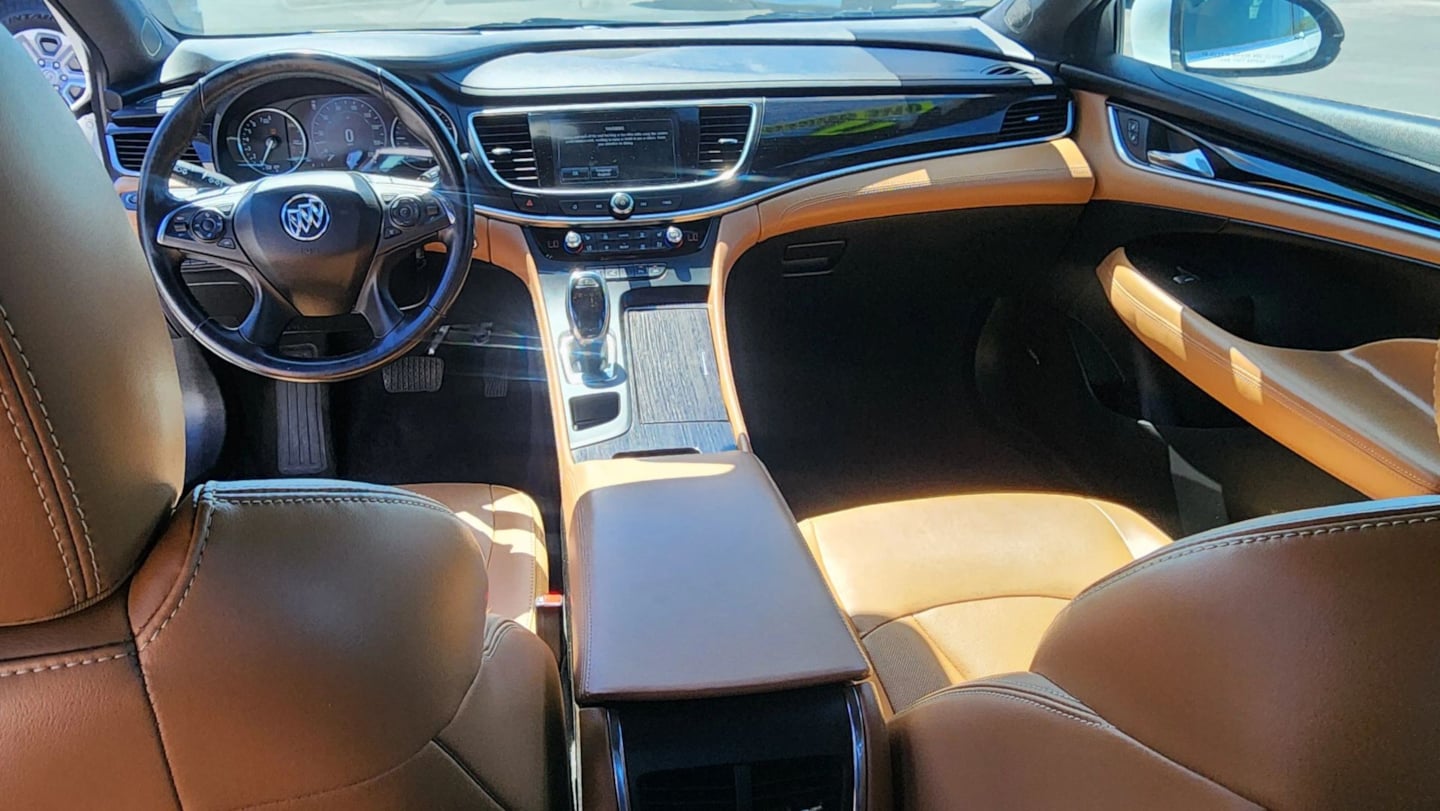 Buick LaCrosse photo 33