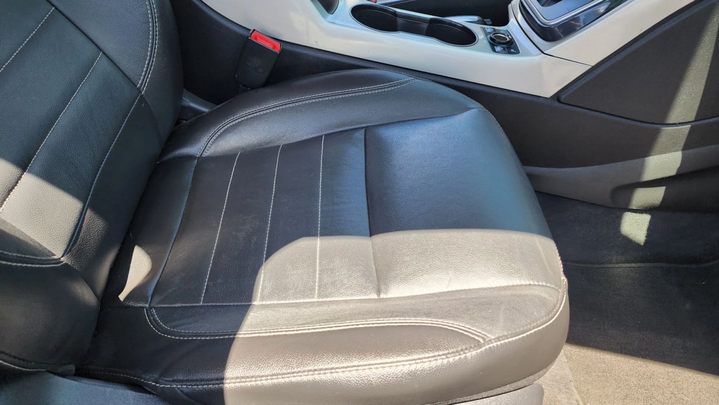 Ford Escape photo 17