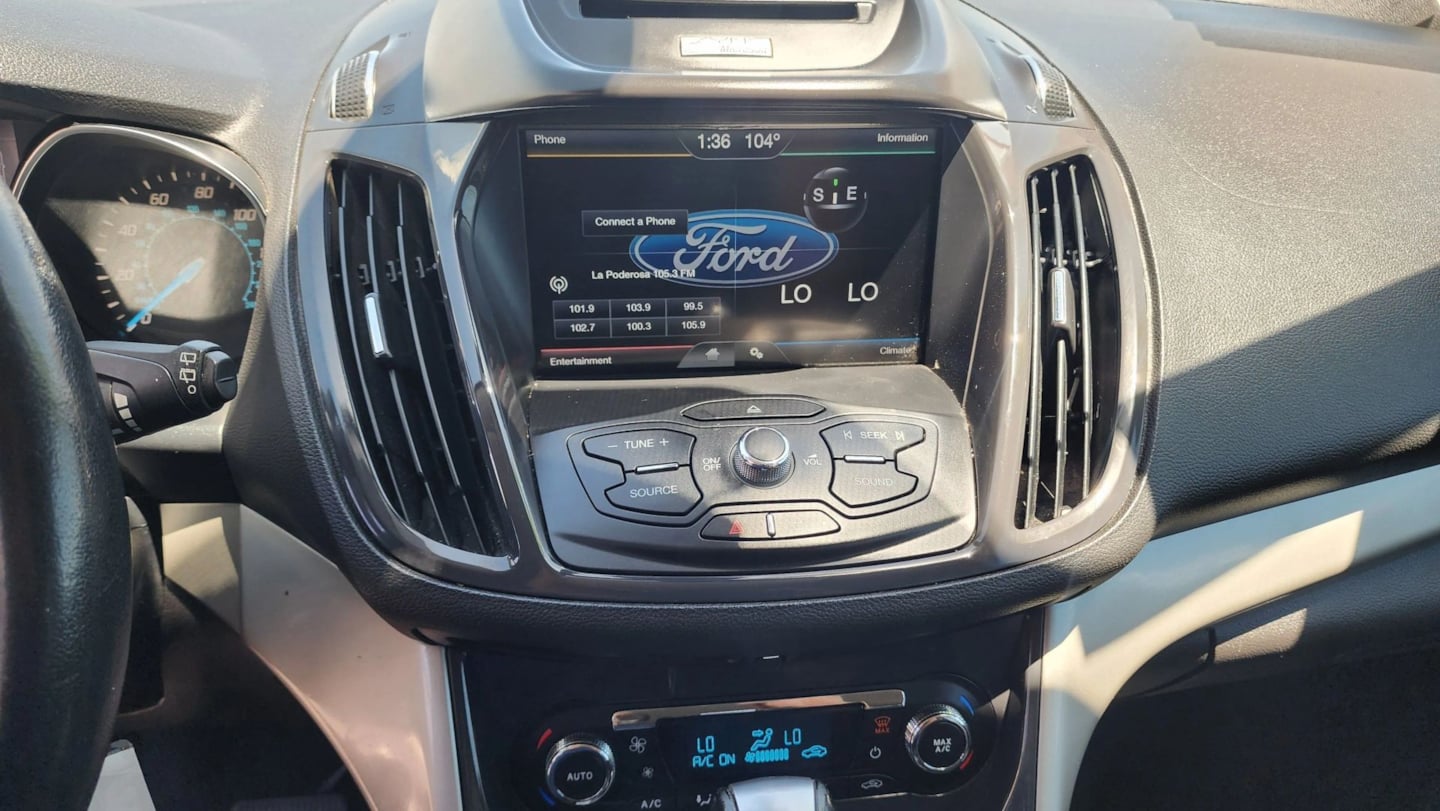 Ford Escape photo 27