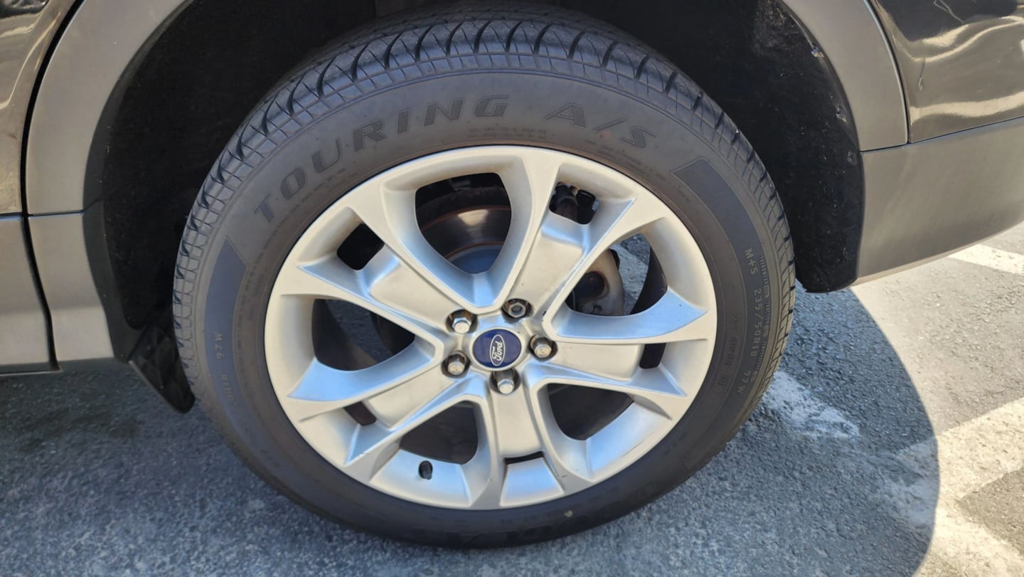 Ford Escape photo 47