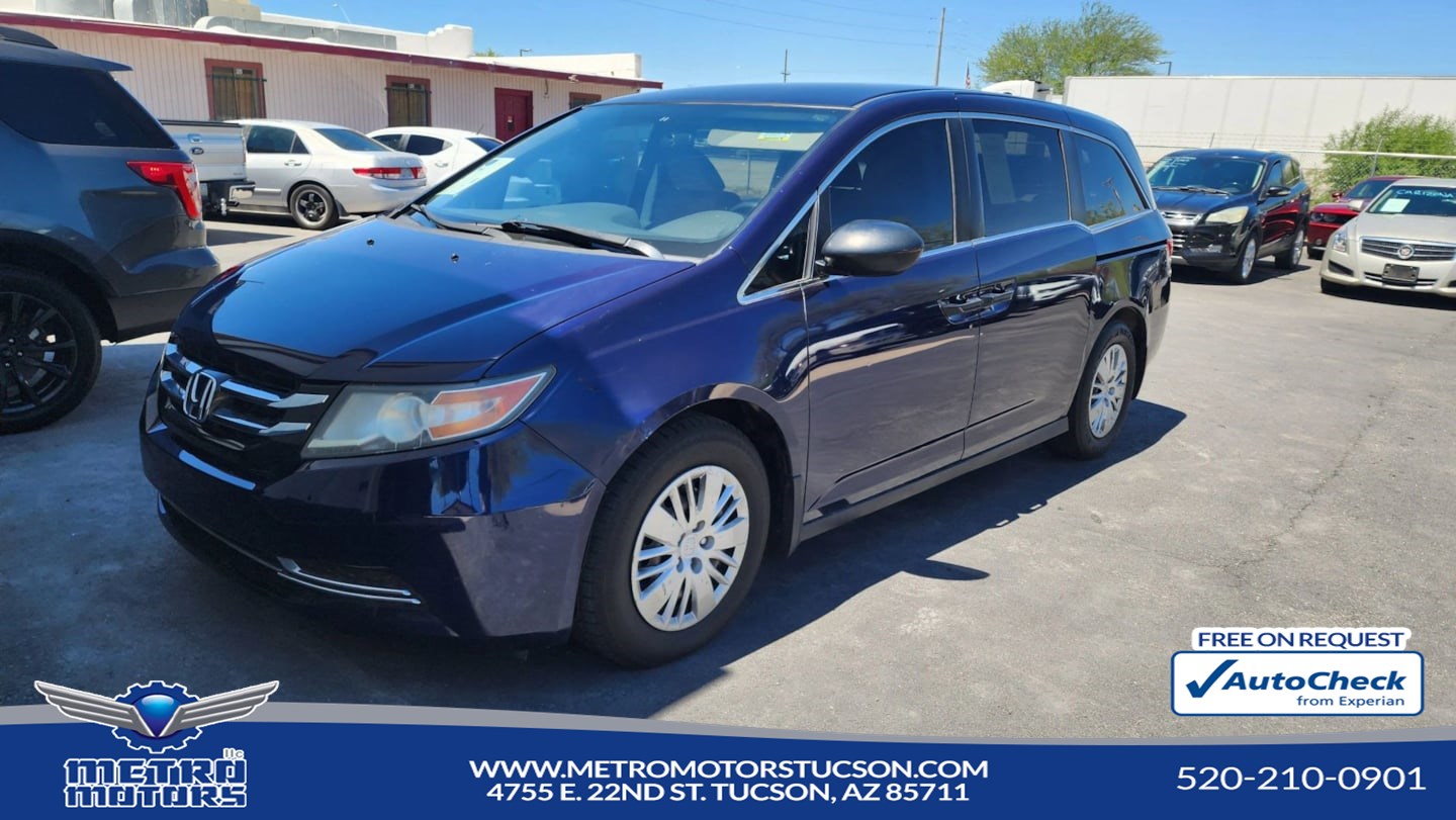 2017 Honda Odyssey LX's photo