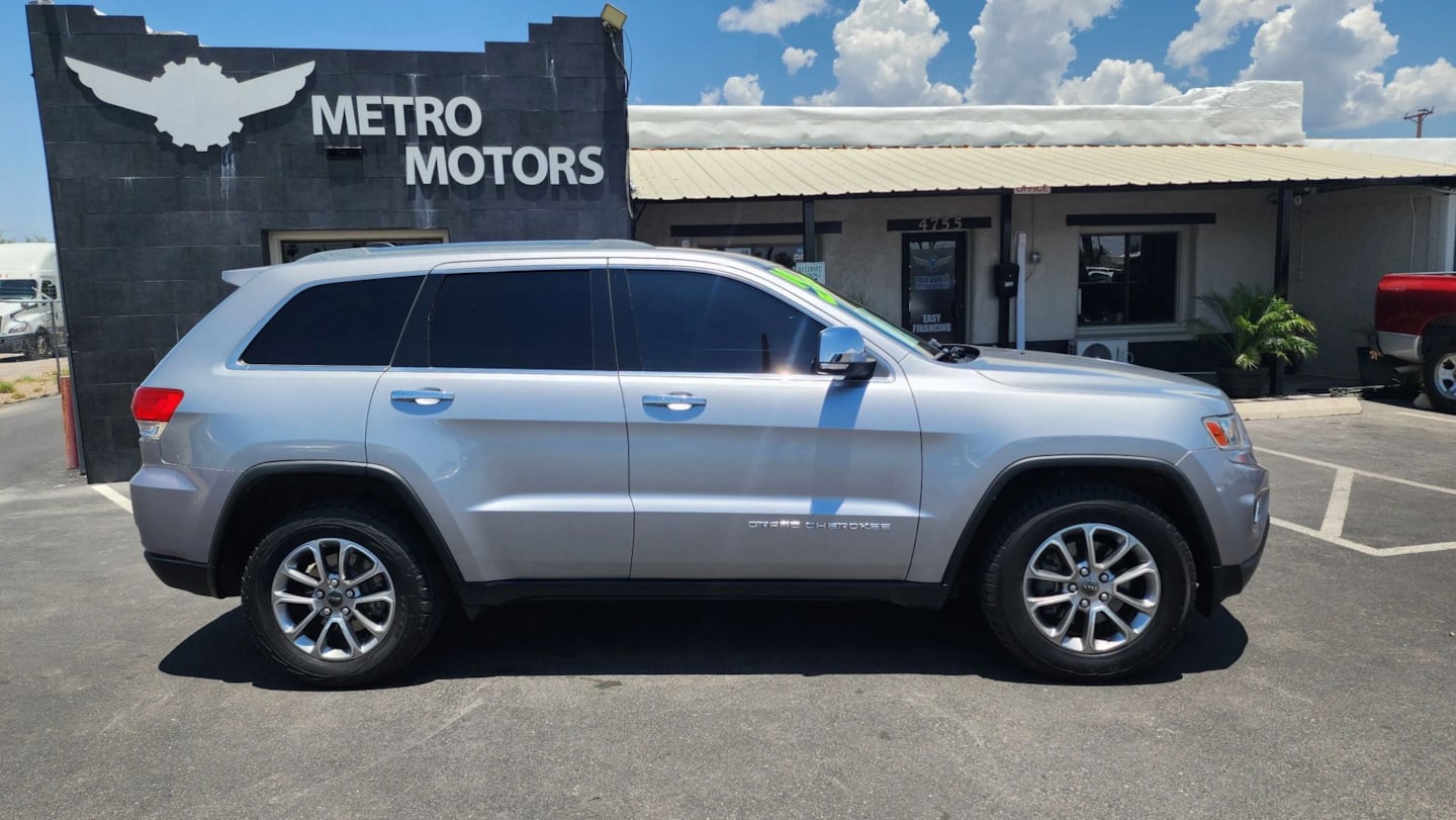 Jeep Grand Cherokee photo 3