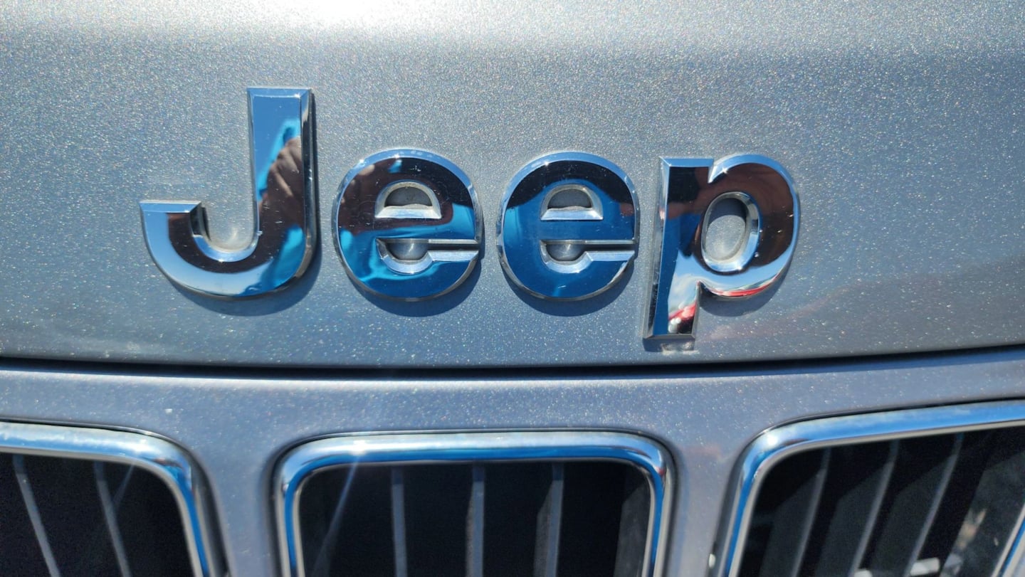 Jeep Grand Cherokee photo 58