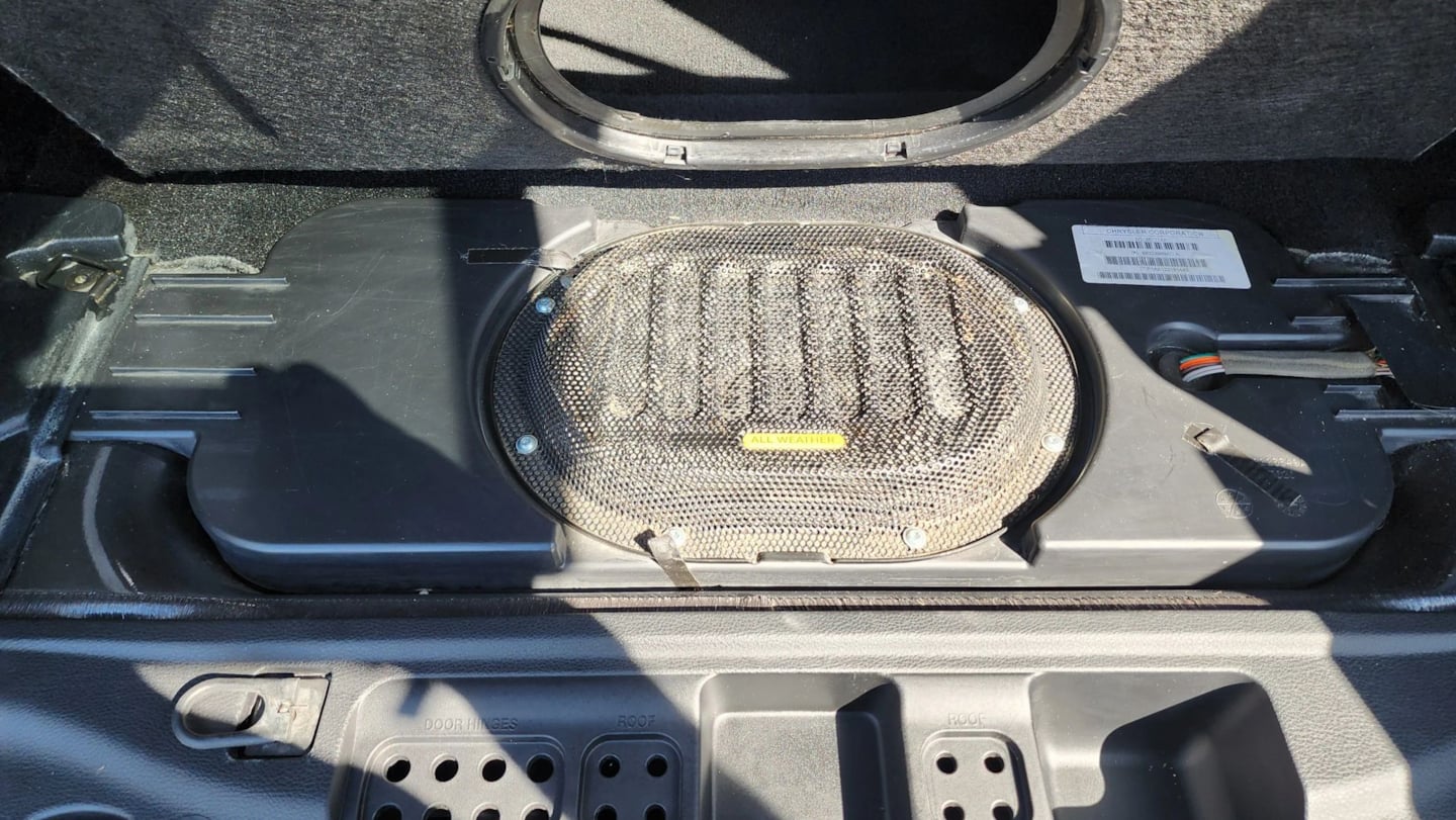 Jeep Wrangler photo 38