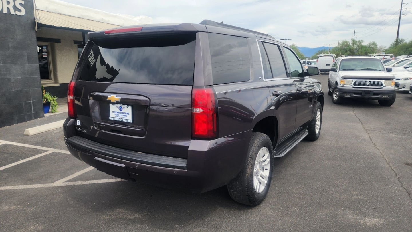 Chevrolet Tahoe photo 4