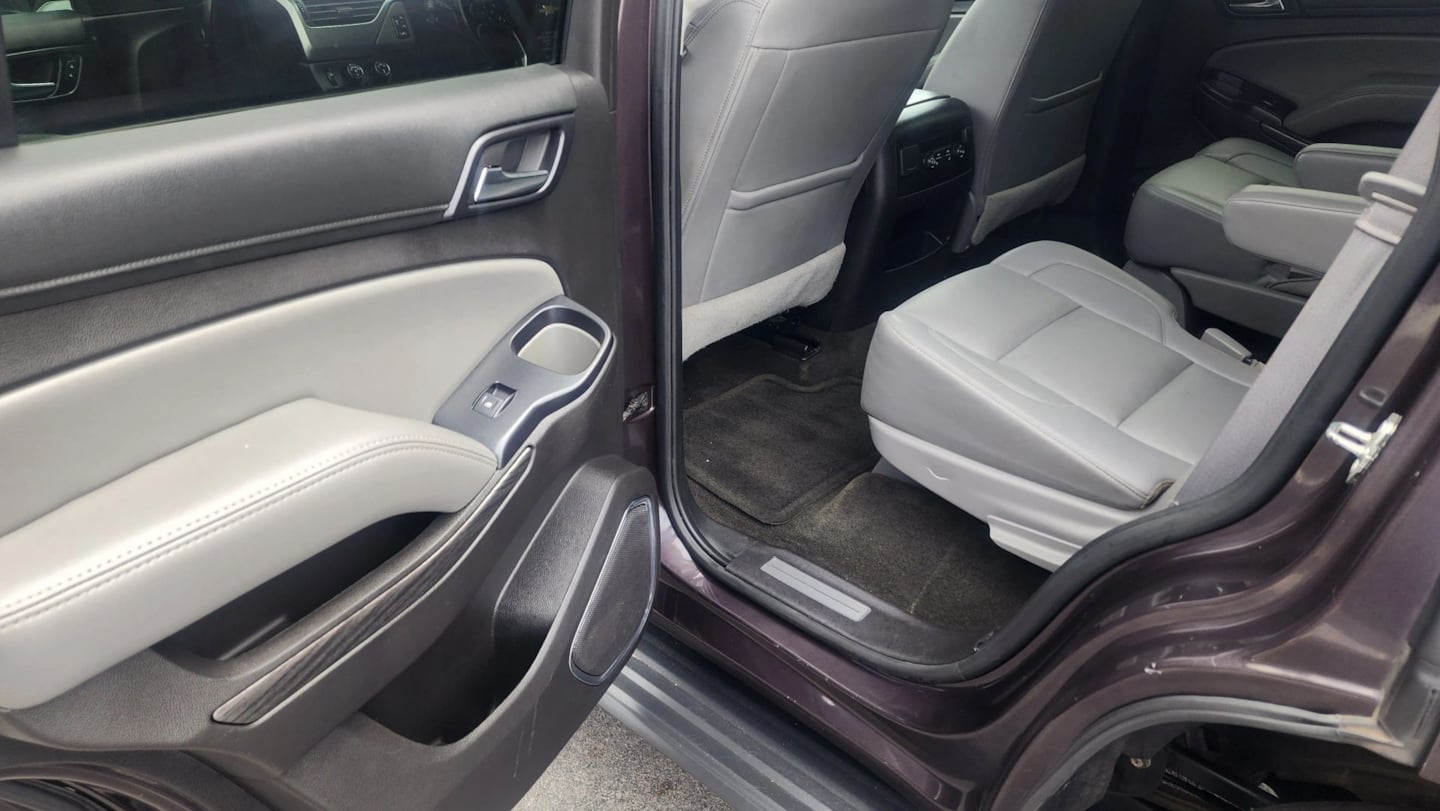 Chevrolet Tahoe photo 12