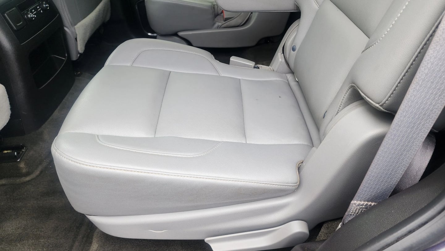 Chevrolet Tahoe photo 13