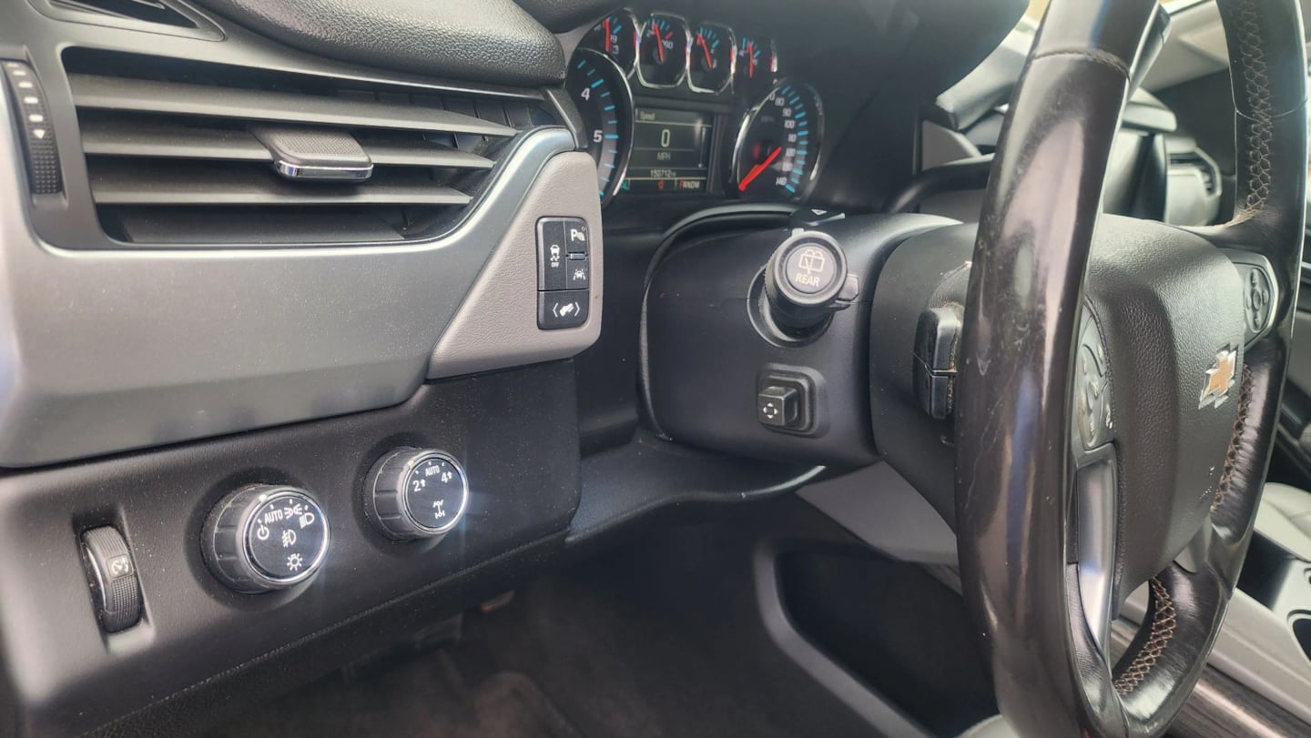 Chevrolet Tahoe photo 30
