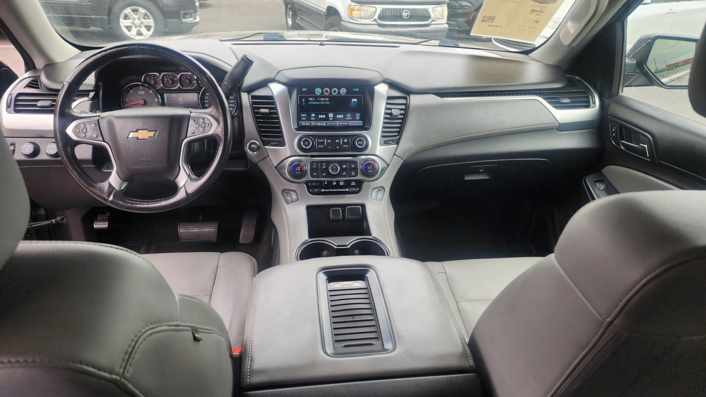 Chevrolet Tahoe photo 34