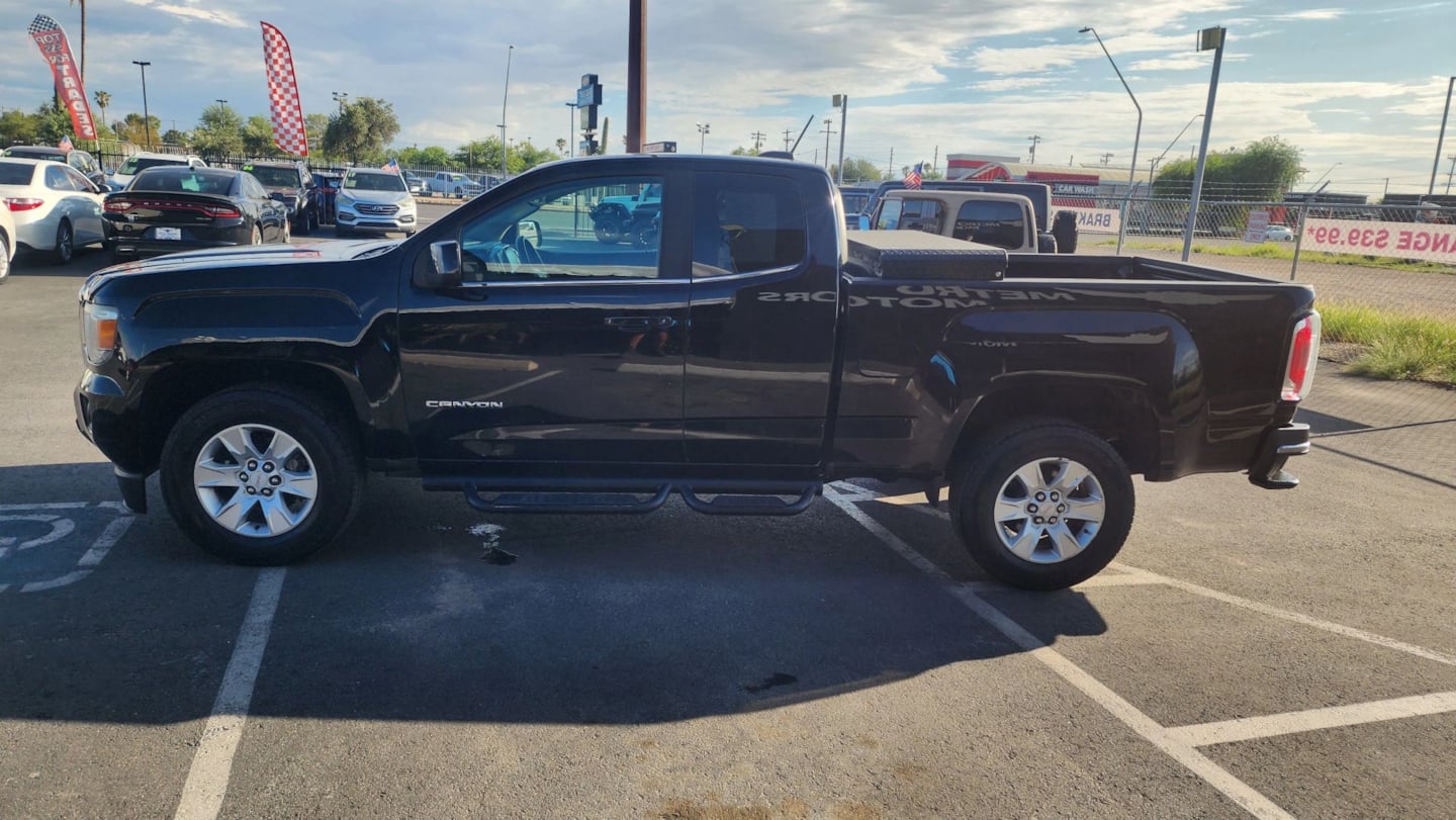 GMC Canyon photo 7