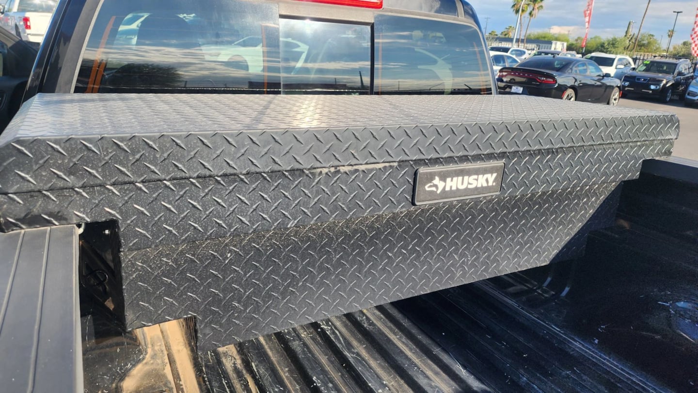 GMC Canyon photo 34